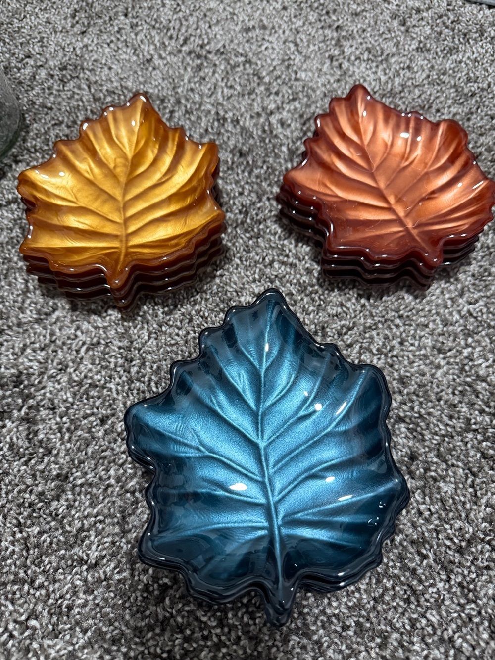 Set of 3 Leaf-Shaped Ceramic Dishes in Blue, Gold, and Copper